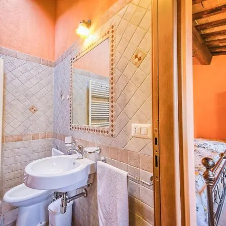Farm stay Borgo Struginati Doglio (Perugia)